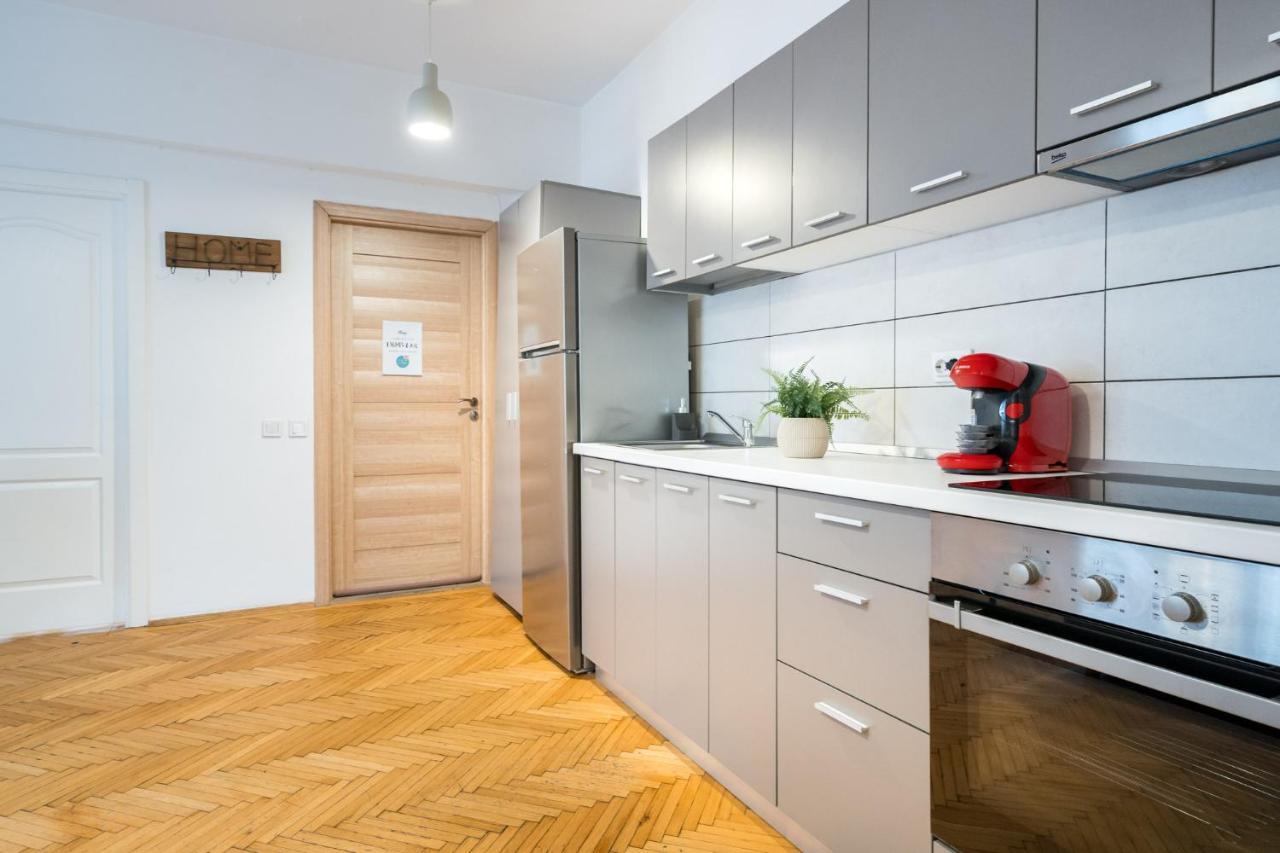 Aonia 2Bdr Apartment - P-Ta Romana View Boekarest Buitenkant foto